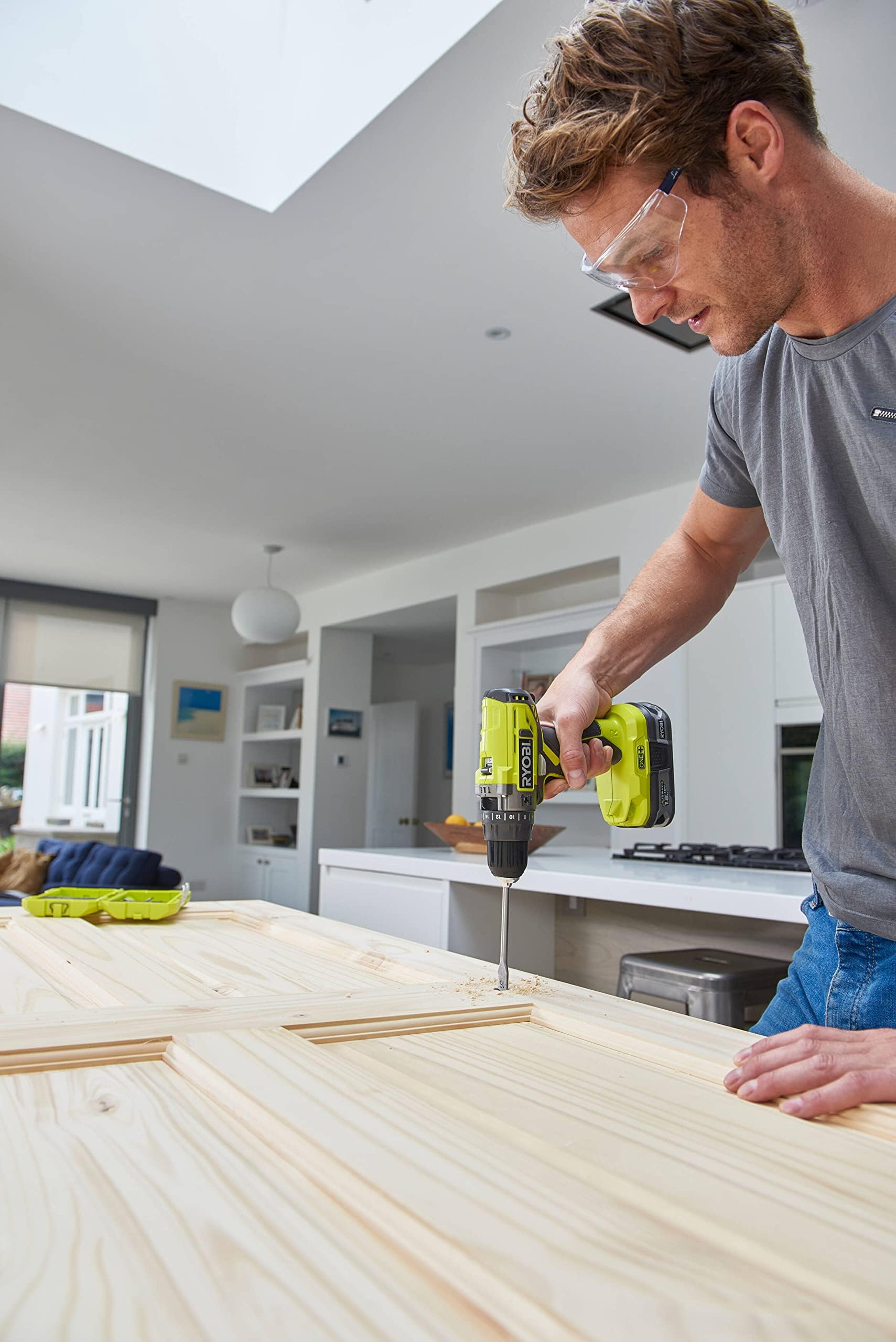 RYOBI - BRUSHLESS Motor Drill-Driver Without Carbon