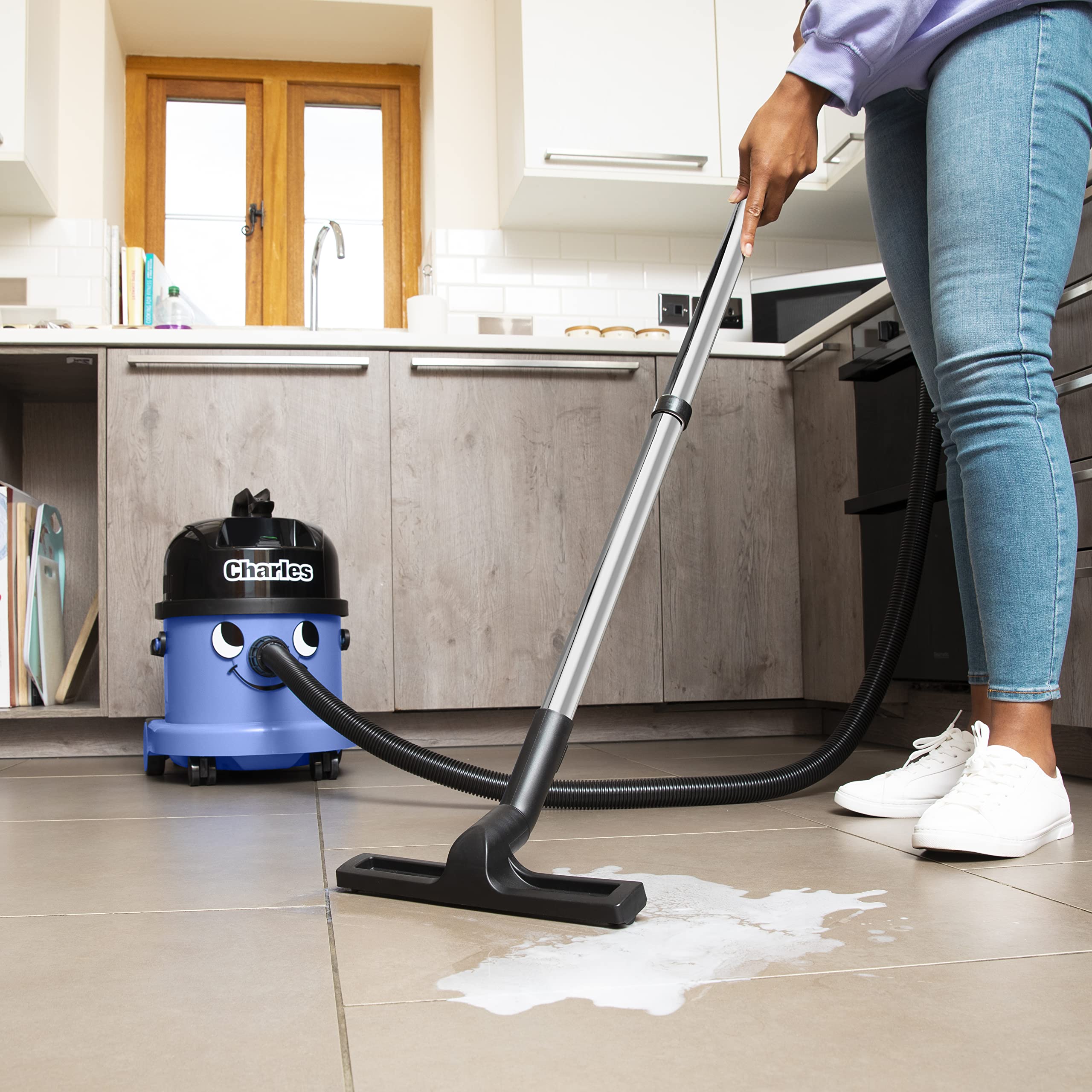 Henry Cord Rewind CVC370-2 Charles Wet and Dry Vacuum Cleaner, 15 Litre, 1060 W, Blue, Blue / Black
